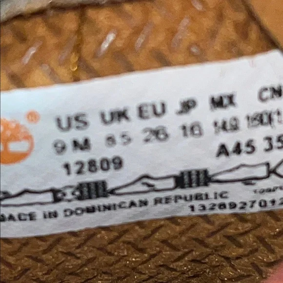 Timberland boots kid size 9, like new - Picture 10 of 12